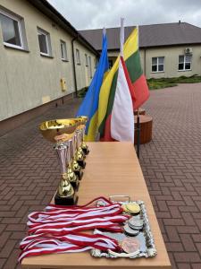 img_1560.jpg